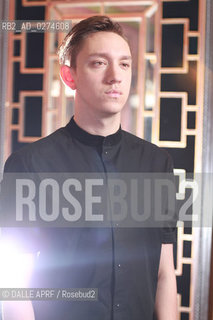 XX.6/ 2012. ©DALLE APRF/Rosebud2