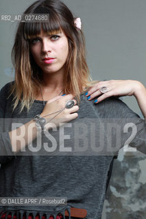 MELODY s ECHO CHAMBER.12/2012. ©DALLE APRF/Rosebud2