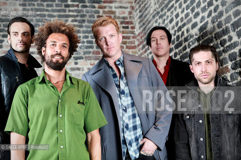 QUEEN of the STONE AGE.5/2013-PARIS. ©DALLE APRF/Rosebud2