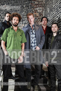 QUEEN of the STONE AGE.5/2013-PARIS. ©DALLE APRF/Rosebud2