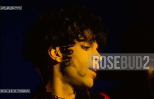 Prince 06.1992 HH live Hochformat..Copyright by Arcpic - DALLE ©DALLE APRF/Rosebud2