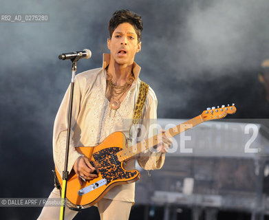 PRINCE.HOP FARM.KENT, .UK.7-2011..PHOTOGRAPH BY:  LIVEPIX_ DALLE ©DALLE APRF/Rosebud2