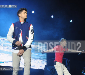 ONE DIRECTION .PLAYING TO A SOLD OUT HAMMERSMITH APOLLO.@ THE HMV HAMMERSMITH APOLLO LONDON- 10/1/2012..PHOTOS BY : STEVE GILLETT /LIVEPIX_ DALLE ©DALLE APRF/Rosebud2