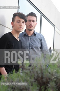 JUVENILES.5/2013. ©DALLE APRF/Rosebud2