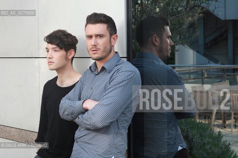 JUVENILES.5/2013. ©DALLE APRF/Rosebud2