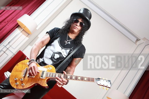 SLASH.2012. ©DALLE APRF/Rosebud2