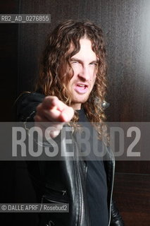 AIRBOURNE.solo studio shots.3/2013. ©DALLE APRF/Rosebud2