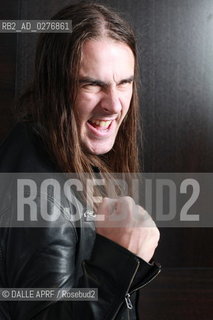 AIRBOURNE.solo studio shots.3/2013. ©DALLE APRF/Rosebud2