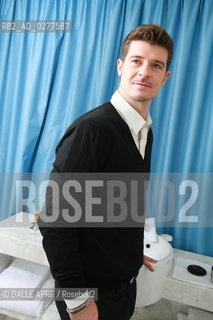Robin THICKE.PARIS. ©DALLE APRF/Rosebud2