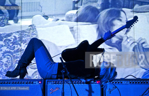 BIRMINGHAM, UK - OCTOBER 19-21: Kim Gordon performing as part of Body/Head during Supersonic Festival at The Custard Factory, Birmingham UK on October 19-21, 2012 ©DALLE APRF/Rosebud2