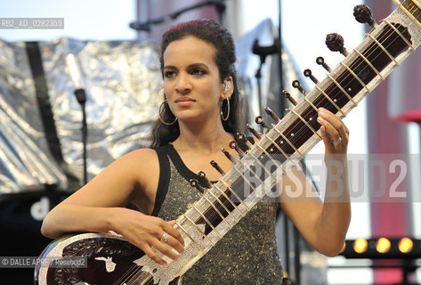 Anoushka Shankar en concert au 52 eme festival de jazz a Juan a la pinede Gould Juan les Pins 2012. ©DALLE APRF/Rosebud2