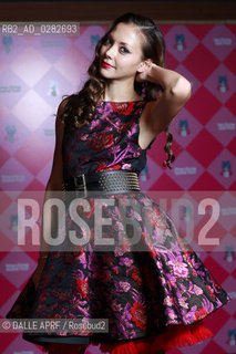 Anna TSUCHIYA.9/2213. ©DALLE APRF/Rosebud2