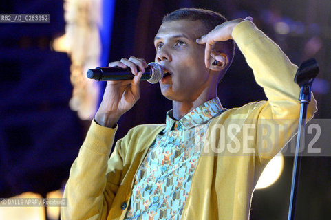 STROMAE.9/2013. ©DALLE APRF/Rosebud2