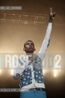 STROMAE.Eurockéennes .BELFORT - Presquile du Malsaucy - 2011-07-01.LRG- DALLE ©DALLE APRF/Rosebud2
