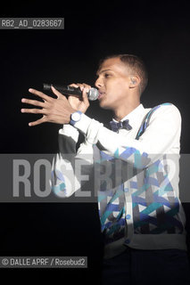 STROMAE.Eurockéennes .BELFORT - Presquile du Malsaucy - 2011-07-01.LRG- DALLE ©DALLE APRF/Rosebud2