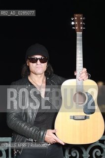 SCORPIONS.PAris 2013.MAthias JABS. ©DALLE APRF/Rosebud2