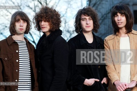 TEMPLES.2/2014. ©DALLE APRF/Rosebud2