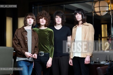 TEMPLES.2/2014. ©DALLE APRF/Rosebud2