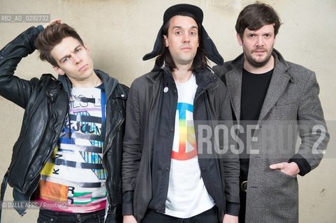 teh KLAXONS.PAris 4/2014. ©DALLE APRF/Rosebud2