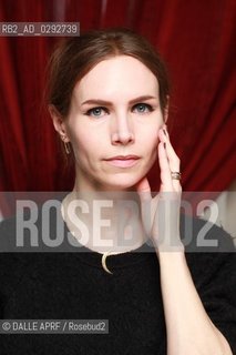 NINA  PERSSON.4/2014. ©DALLE APRF/Rosebud2