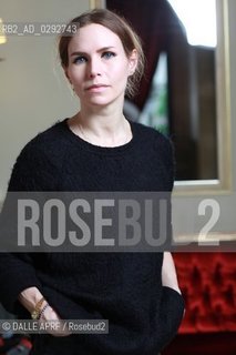 NINA  PERSSON.4/2014. ©DALLE APRF/Rosebud2