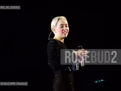 Miley Cyrus 10-JUN-2014 @ Stadthalle, Vienna, Austria. ©DALLE APRF/Rosebud2