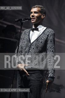 STROMAE.papillons de nuit.6/2014. ©DALLE APRF/Rosebud2
