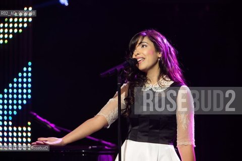 Indila, Concert VIP Anniversaire RFM, 16 juin 2014, Folies Bergère, Paris, ©DALLE APRF/Rosebud2