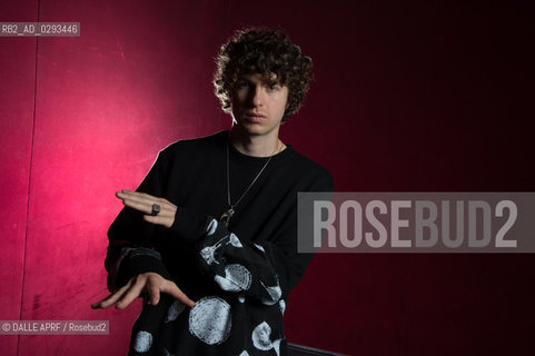 the KOOKS.6/2014. ©DALLE APRF/Rosebud2