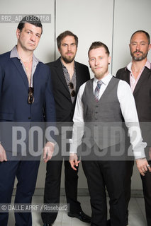 BLACK STROBE.6/2014. ©DALLE APRF/Rosebud2
