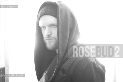SOHN.3/2014. ©DALLE APRF/Rosebud2