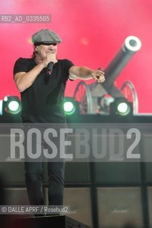 concert ACDC, Angus Young, Rock or Bust tour, Stade de France, 23 mai 2015 .crédit photo AnneM / DALLE ©DALLE APRF/Rosebud2