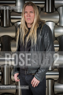 Eicca Toppinen.(Apocalyptica) - Paris (France) ©DALLE APRF/Rosebud2