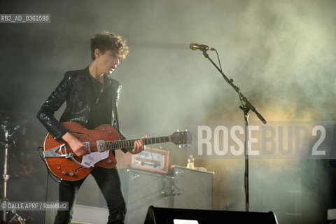 ROUTE DU ROCK..SAMEDI 18 AOUT....TEMPLES....    James Edward Bagshaw : Chant, guitare.. ....PHOTO PATRICK AUFFRET/  DALLE ©DALLE APRF/Rosebud2