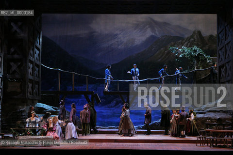 Roma, Teatro dell Opera 20 11 2005.La Sonnambula. Musica di Vincenzo Bellini.Regia Pier Francesco Maestrini.Direttore dÍorchestra Bruno Campanella.Scene e costumi Alfredo Troisi.Ph Riccardo Musacchio  ©Riccardo Musacchio & Flavio Ianniello/Rosebud2