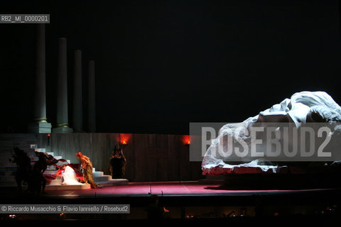 Roma,Opera Theatre 12 01 2007.Salome, from a booklet of Hedwig Lachmann, music by Richard Strauss, conductor Gunter Neuhold, director Giorgio Albertazzi, scene Lorenzo Fonda, costums Elena Mannini, Opera Theatre Orchestra..in the picture: Francesca Patane (Salome).  ©Riccardo Musacchio & Flavio Ianniello/Rosebud2