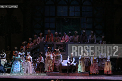 Roma, Teatro dell Opera 20 11 2005.La Sonnambula. Musica di Vincenzo Bellini.Regia Pier Francesco Maestrini.Direttore dÍorchestra Bruno Campanella.Scene e costumi Alfredo Troisi.Ph Riccardo Musacchio  ©Riccardo Musacchio & Flavio Ianniello/Rosebud2