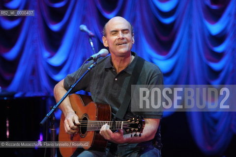 Rome, Jul 19 2009 Auditorium Music Park.American singer and guitarist James Taylor in concert..  ©Riccardo Musacchio & Flavio Ianniello/Rosebud2