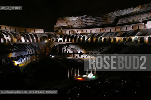 Roma, Colosseo 16 09 2005.Riccardo Cocciante presenta Giulietta e Romeo.Ph Riccardo Musacchio..Italy Rome Colosseum 16 09 2005.Riccardo Cocciante presents  Giuliet and Romeo .Ph Riccardo Musacchio  ©Riccardo Musacchio & Flavio Ianniello/Rosebud2