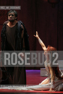 Roma,Opera Theatre 12 01 2007.Salome, from a booklet of Hedwig Lachmann, music by Richard Strauss, conductor Gunter Neuhold, director Giorgio Albertazzi, scene Lorenzo Fonda, costums Elena Mannini, Opera Theatre Orchestra..in the picture: Francesca Patane (Salome) and Annoshah Golesorkhi (Jochanaan).  ©Riccardo Musacchio & Flavio Ianniello/Rosebud2