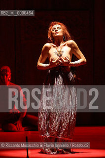 Roma,Opera Theatre 12 01 2007.Salome, from a booklet of Hedwig Lachmann, music by Richard Strauss, conductor Gunter Neuhold, director Giorgio Albertazzi, scene Lorenzo Fonda, costums Elena Mannini, Opera Theatre Orchestra..in the picture: Francesca Patane (Salome).  ©Riccardo Musacchio & Flavio Ianniello/Rosebud2