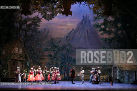 Feb 28 2006, Rome Opera Theatre .GISELLE, a ballet from music of Adolphe-Charles Adam .Orchestra and ballet company of Opera Theatre.conductor: David Coleman.Coreografphie of Carla Fracci, by Jean Coralli, Jules Perrot, Marius Petipa, Anton Dolin .Scene and Costumes: Anna Anni.Dancers:.Giselle: Svetlana Lunkina.The Prince Albrecht: Yuri Vyskubenko.  ©Riccardo Musacchio & Flavio Ianniello/Rosebud2