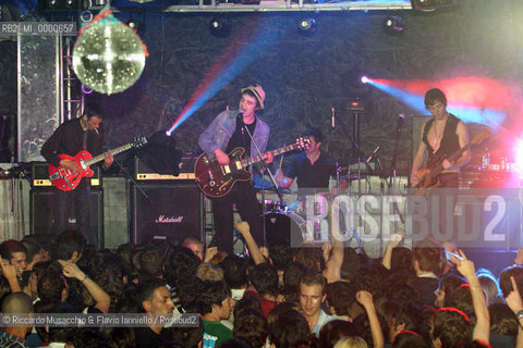 Italy, Rome May 28 2006 The Qube.Pete Doherty vocalis and frontman of the rock band The Babysambles in concert.Ph Riccardo Musacchio & Flavio Ianniello / GraziaNeri  ©Riccardo Musacchio & Flavio Ianniello/Rosebud2