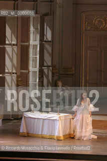 Roma, Teatro dell Opera 18 09 2005  LE NOZZE DI FIGARO  di Wolfgang Amadeus Mozart.ORCHESTRA E CORO DEL TEATRO DELLOPERA.Maestro concertatore e Direttore: Gianluigi Gelmetti.Regia di Gigi Proietti.Scene e costumi di Quirino Conti.Nella foto: Anna Rita Taliento (La Contessa).Ph Riccardo Musacchio  ©Riccardo Musacchio & Flavio Ianniello/Rosebud2