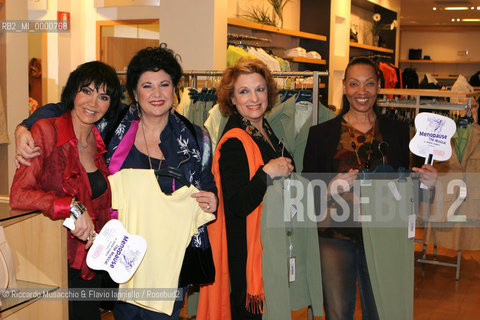 06 Mar 2006 Rome, shopping center La Rinascente.Menopause The Musical.in the picture: the cast of actresses Fioretta Mari, Marisa Laurito, Marina Fiordaliso and Crystal White.  ©Riccardo Musacchio & Flavio Ianniello/Rosebud2