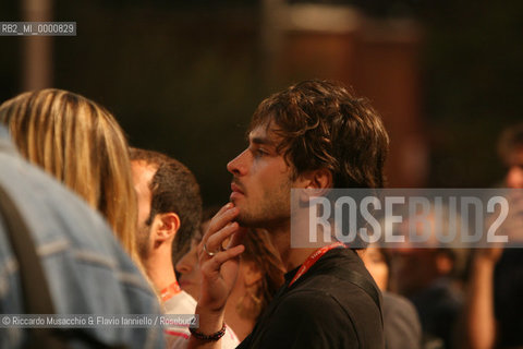 Rome, Auditorium Oct 13 2006.Romefilmfest 2006.In the picture: fans waiting the stars.  ©Riccardo Musacchio & Flavio Ianniello/Rosebud2