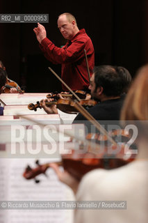 Mar 10 2006 Rome, Auditorium.National Santa Cecilia Orchestra .Conductor Paul McCreesh.  ©Riccardo Musacchio & Flavio Ianniello/Rosebud2