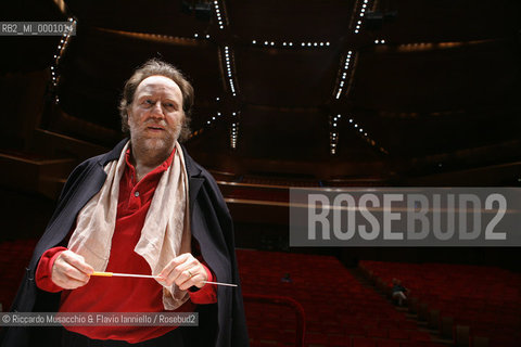 Roma, Auditorium Parco della Musica 18 06 2008.Giacomo Puccini, IV atto. Inquietudini moderniste.Orchestra Filarmonica della Scala.Coro Filarmonico della Scala.Coro delle Voci Bianche del Festival Puccini.direttore: Riccardo Chailly.soprano: Svetla Vassileva.  ©Riccardo Musacchio & Flavio Ianniello/Rosebud2