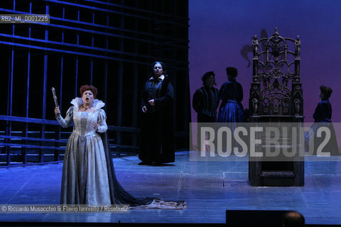 Mar 21 2005 , Opera Theatre of Rome.MARIA STUARDA composed by Gaetano Donizetti.director and costume designer: Francesco Esposito.conductor: Riccardo Frizza.Scene: Italo Grassi.In The picture: Elisabetta: Marianna Pentcheva.  ©Riccardo Musacchio & Flavio Ianniello/Rosebud2