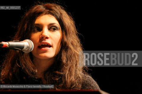 19 Mar 06, Rome Eliseo Theatre.The pop singer and songwriter LAura.  ©Riccardo Musacchio & Flavio Ianniello/Rosebud2